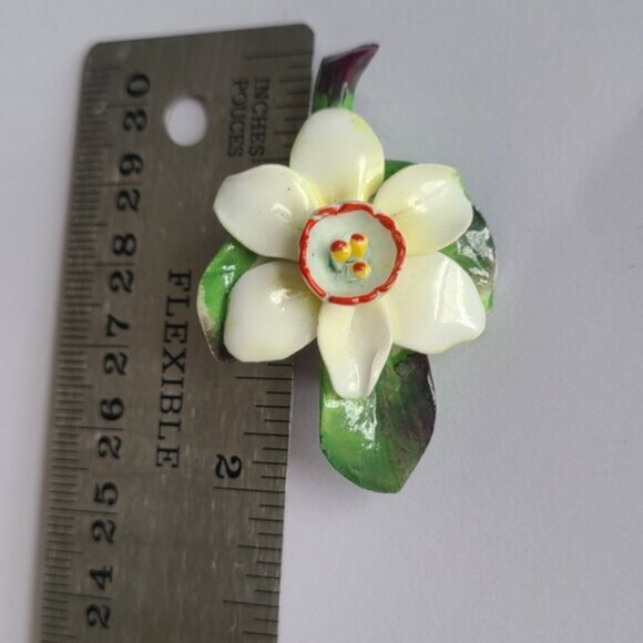 Vintage Signed Collectible Cara China White Flower Floral Brooch London - Picture 7 of 10